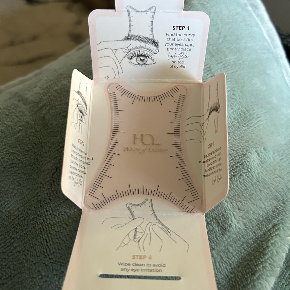 NWOT Set of 3 House of Lashes Bundle - Picture 2 of 5